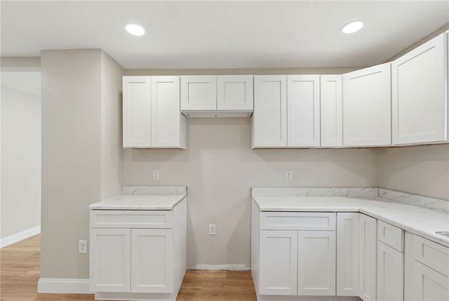 72 Stowe Avenue, East Providence, RI 02915