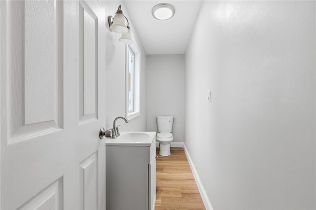 72 Stowe Avenue, East Providence, RI 02915