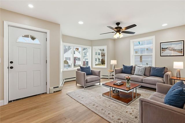 72 Stowe Avenue, East Providence, RI 02915