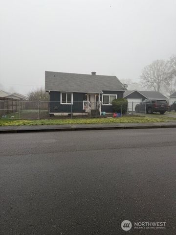15406 Grant Avenue SW, Lakewood, WA 98498