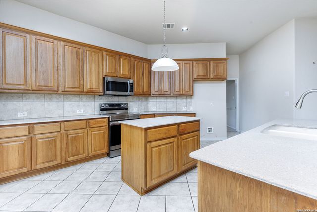 18803 Millhollow, San Antonio, TX 78258