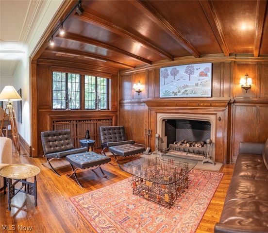 10494 Lake Shore Boulevard, Bratenahl, OH 44108