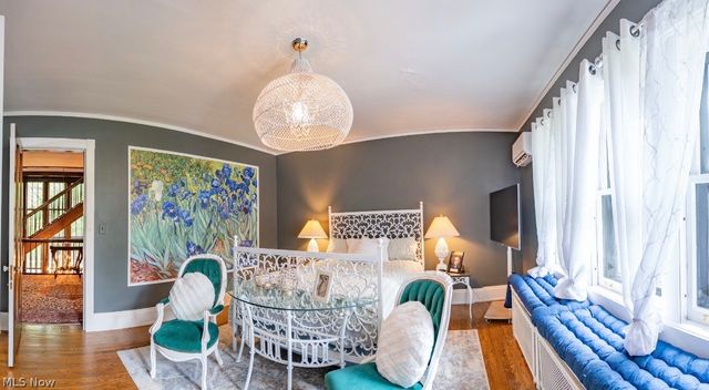 10494 Lake Shore Boulevard, Bratenahl, OH 44108