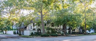 10494 Lake Shore Boulevard, Bratenahl, OH 44108