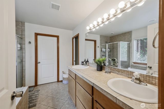 29524 63rd Court S, Auburn, WA 98001