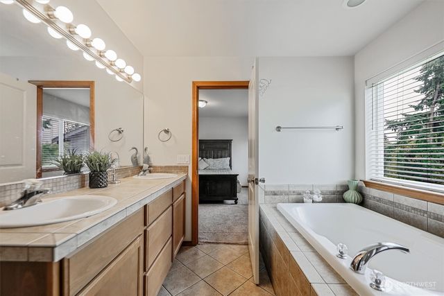 29524 63rd Court S, Auburn, WA 98001