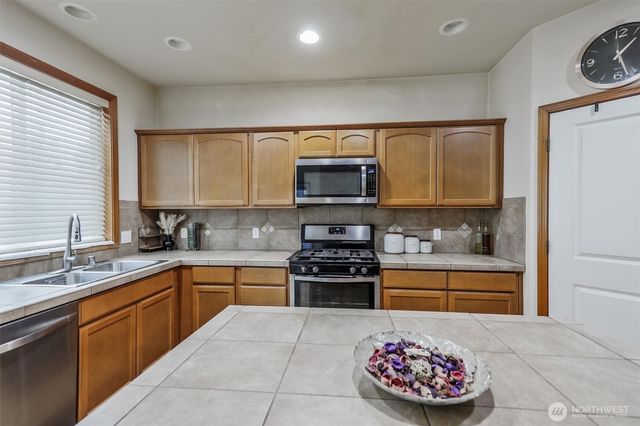 29524 63rd Court S, Auburn, WA 98001
