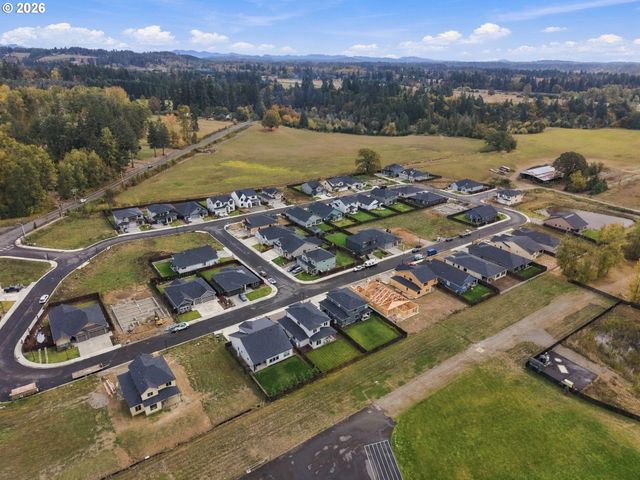154 E AIREDALE Ave, La Center, WA 98629