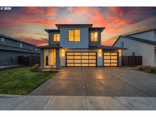 154 E AIREDALE Ave, La Center, WA 98629