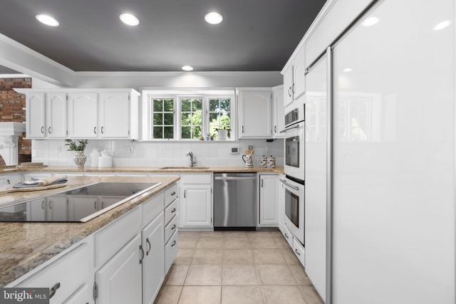 1002 GRANDA FLORA CT, Severna Park, MD 21146