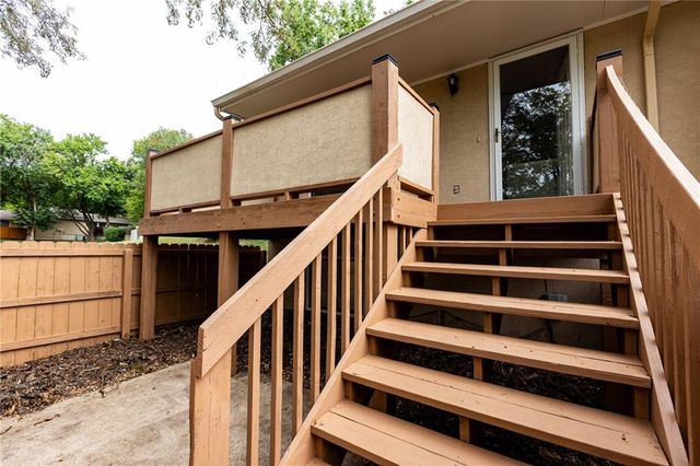 12696 W 108th Terrace, Overland Park, KS 66210