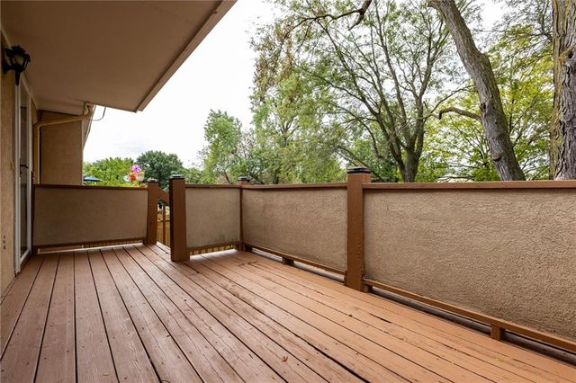 12696 W 108th Terrace, Overland Park, KS 66210