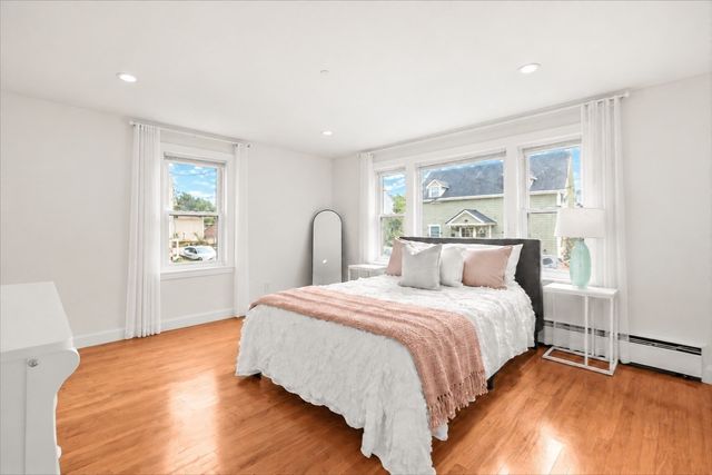 10 Garfield Avenue, Woburn, MA 01801