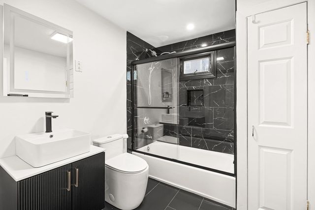 10 Garfield Avenue, Woburn, MA 01801