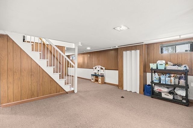 10 Garfield Avenue, Woburn, MA 01801