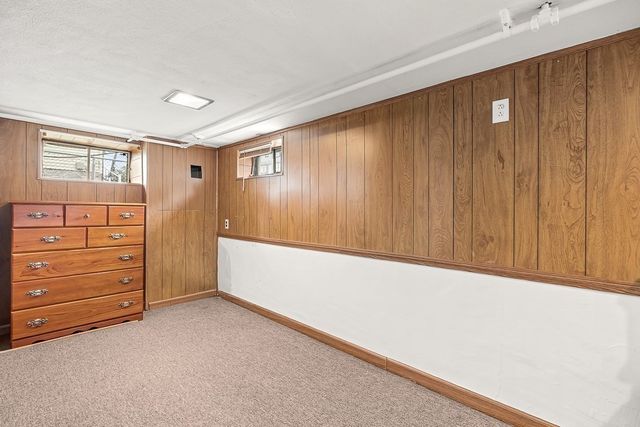 10 Garfield Avenue, Woburn, MA 01801