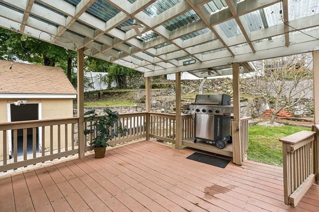 10 Garfield Avenue, Woburn, MA 01801