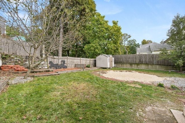 10 Garfield Avenue, Woburn, MA 01801