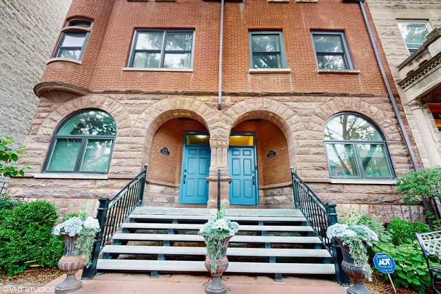 1134 W Wrightwood Avenue 1, Chicago, IL 60614