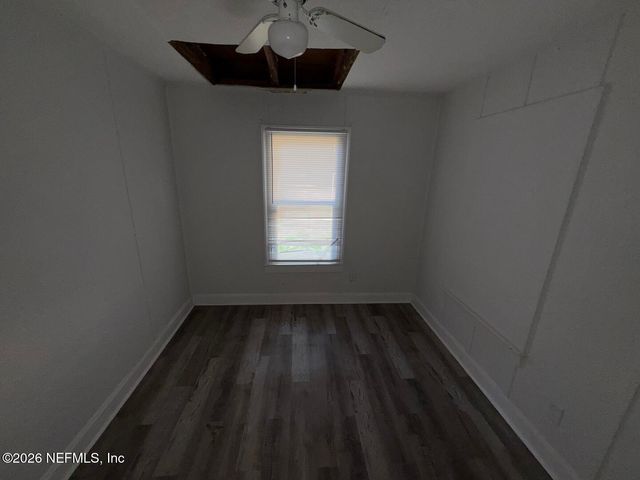 8654 2ND Avenue, Jacksonville, FL 32208