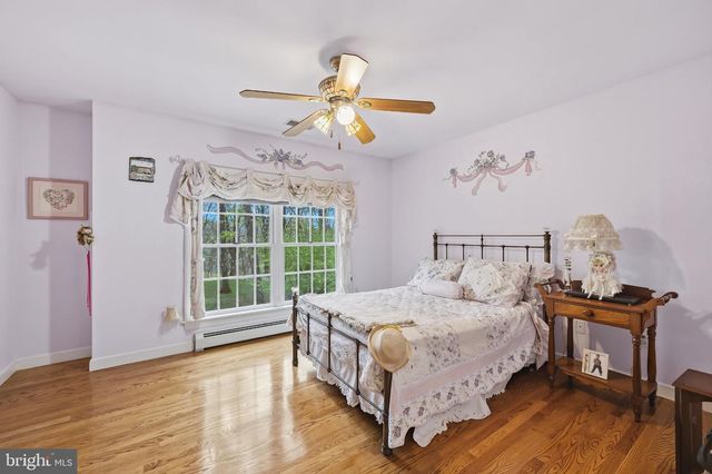 6688 HAASADAHL RD, Allentown, PA 18106
