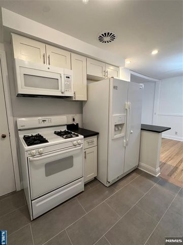 36 Morningside Avenue, Cresskill, NJ 07626