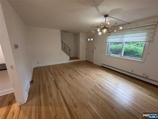 36 Morningside Avenue, Cresskill, NJ 07626