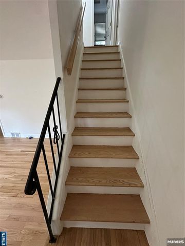 36 Morningside Avenue, Cresskill, NJ 07626