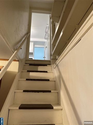 36 Morningside Avenue, Cresskill, NJ 07626
