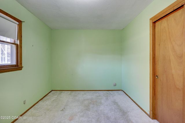 1910 Wynwood Drive, Carthage, MO 64836