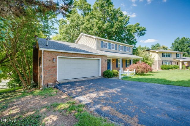209 Coralwood Drive, Kingsport, TN 37663