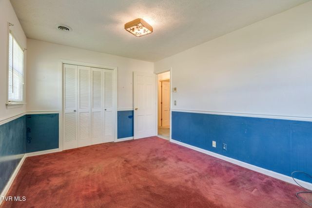 209 Coralwood Drive, Kingsport, TN 37663