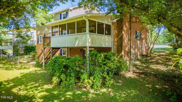 209 Coralwood Drive, Kingsport, TN 37663