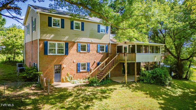 209 Coralwood Drive, Kingsport, TN 37663