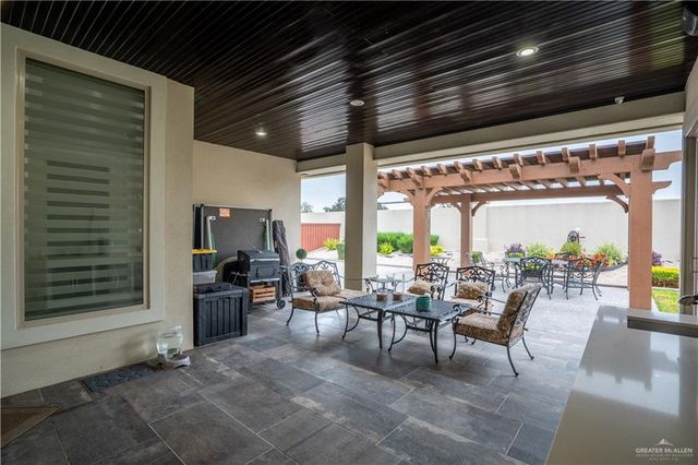 2521 S J Street, Mcallen, TX 78503