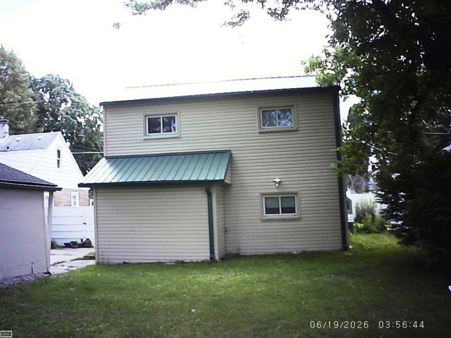 434 Gallup Street, Mount Clemens, MI 48043