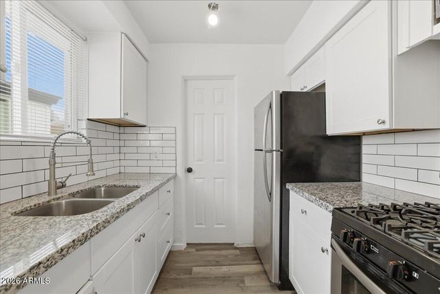 920 E MONTEBELLO Avenue, Phoenix, AZ 85014