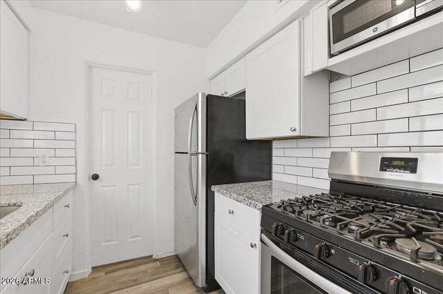 920 E MONTEBELLO Avenue, Phoenix, AZ 85014