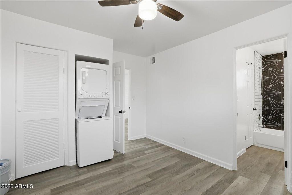 Image 18 of property listing at 920 E MONTEBELLO Avenue, Phoenix, AZ 85014