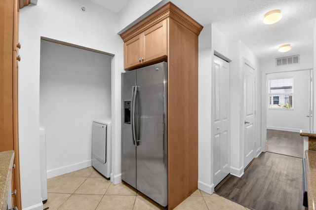 1660 Renaissance Commons Boulevard 2626, Boynton Beach, FL 33426