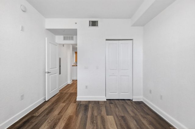 1660 Renaissance Commons Boulevard 2626, Boynton Beach, FL 33426