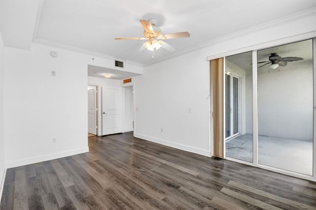 1660 Renaissance Commons Boulevard 2626, Boynton Beach, FL 33426