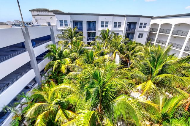1660 Renaissance Commons Boulevard 2626, Boynton Beach, FL 33426