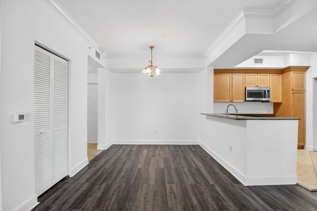1660 Renaissance Commons Boulevard 2626, Boynton Beach, FL 33426