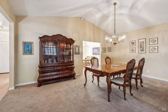 18509 Wellesley Ct, Sonoma, CA 95476