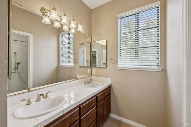 18509 Wellesley Ct, Sonoma, CA 95476