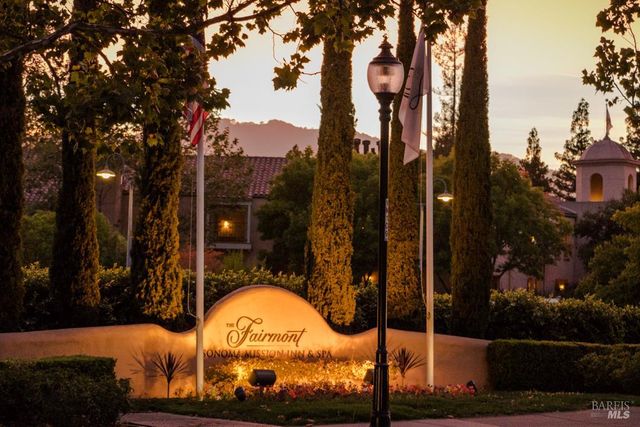 18509 Wellesley Ct, Sonoma, CA 95476