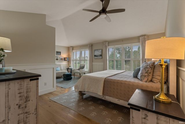51215 Enchanted Oak Court, South Bend, IN 46628