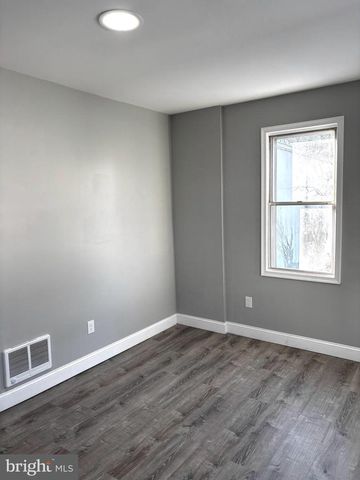 11890 BUSTLETON AVE, Philadelphia, PA 19116