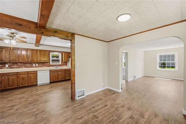 7531 Macedonia Road, Oakwood, OH 44146